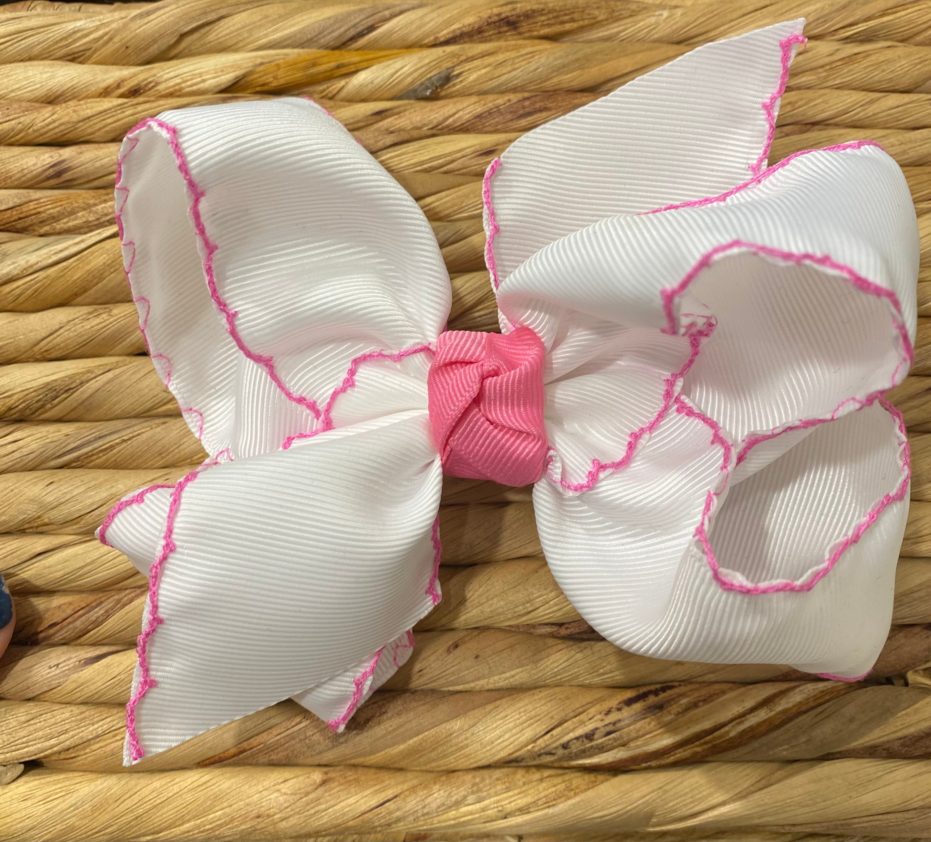 Beyond Creations Bow White W Hot Pink